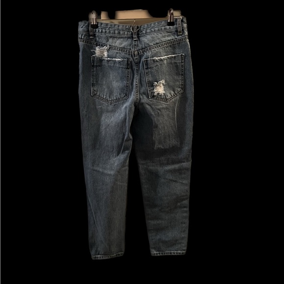 Baggy Jeans - Picture 2 of 3